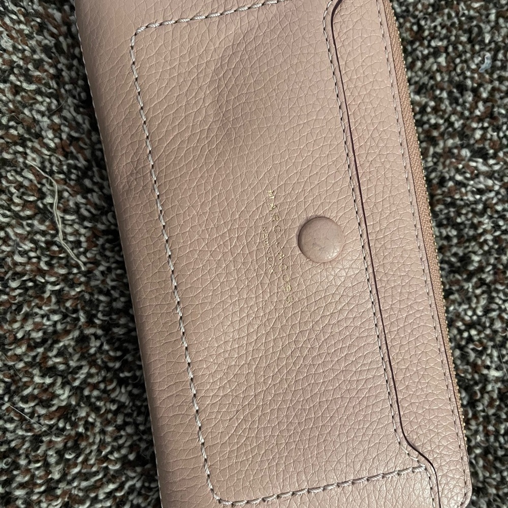 Soft pink Marc Jacobs wallet